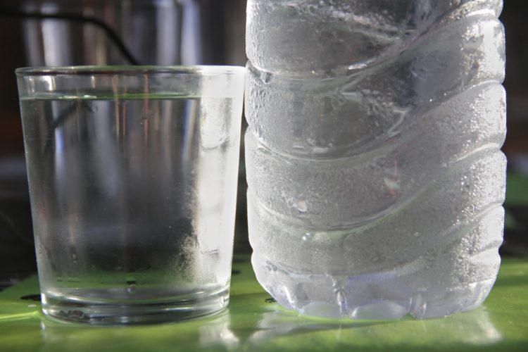 l'eau, n°1 des boissons santé